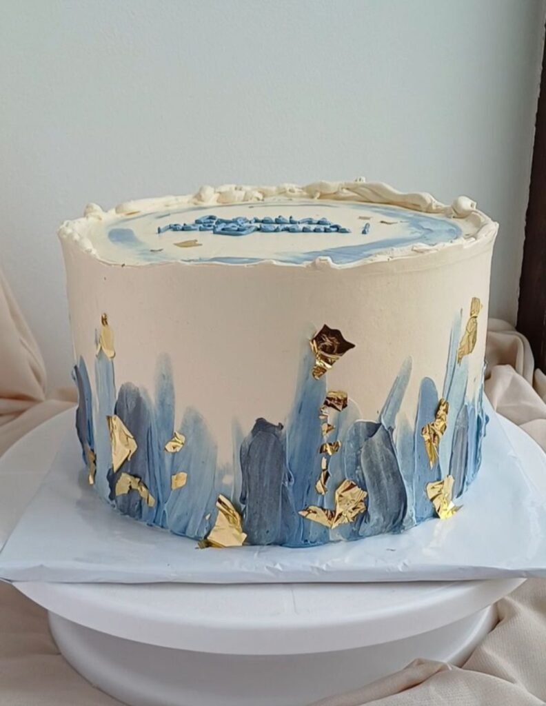 Blue and white theme cake